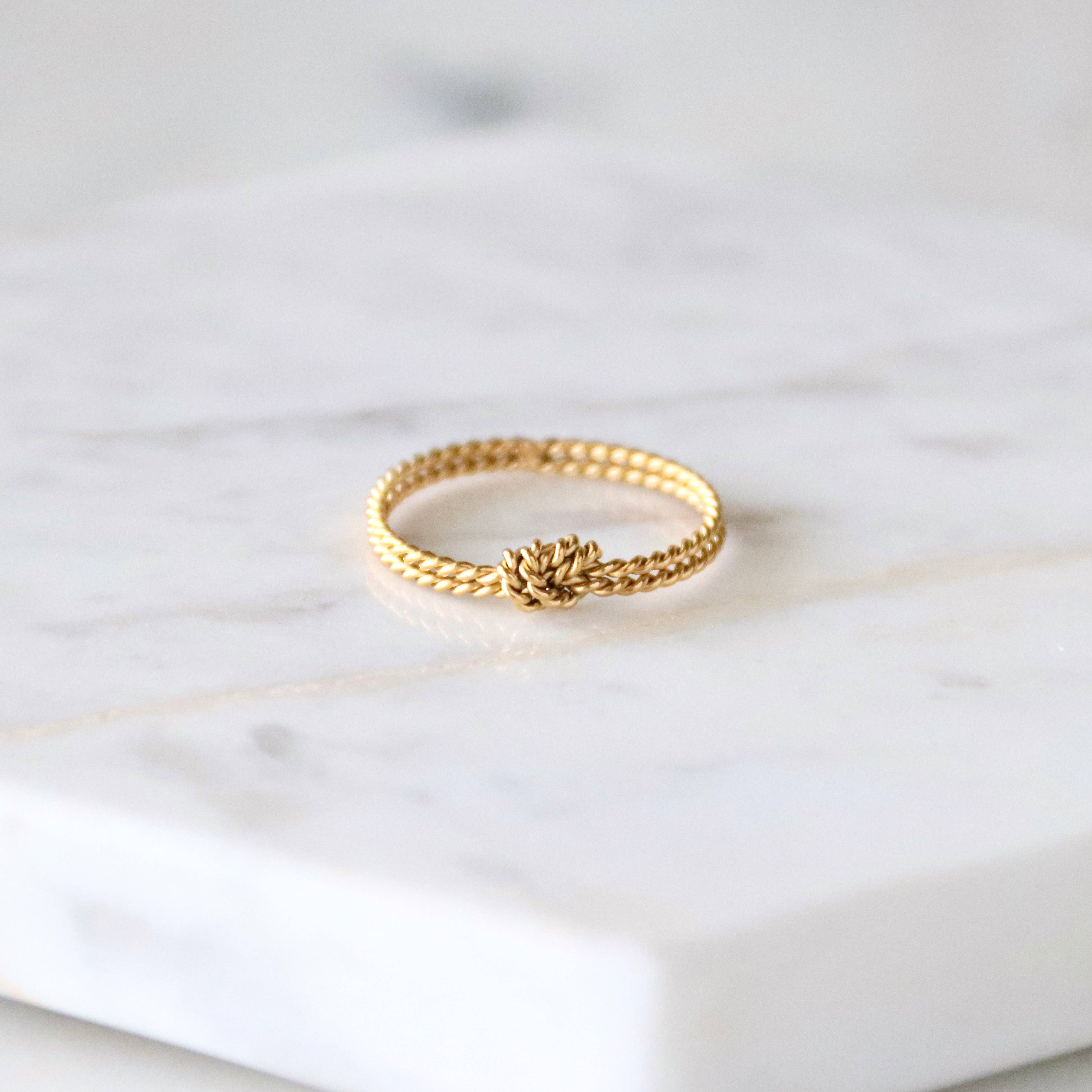 Braided Knot Stack Ring – Peridot